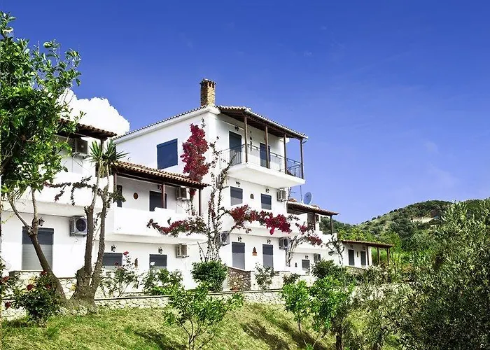 Petra Nera Skiathos, Philian & Aparthotel 4*