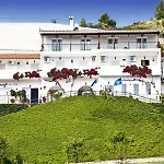 Petra Nera Skiathos, Philian & 4* スキアトスタウン