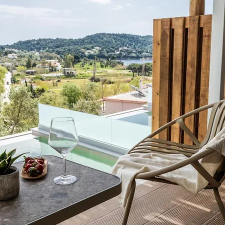 Petra Nera Skiathos, Philian & 公寓式酒店 斯基亚索斯镇