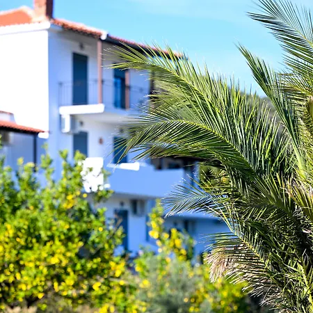 מלון דירות Petra Nera Skiathos, Philian & העיירה סקיאתוס
