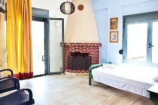 Petra Nera Skiathos, Philian & מלון דירות 4*