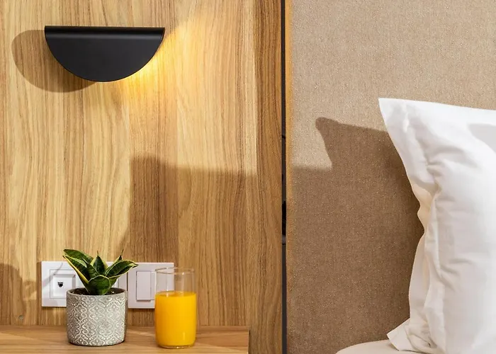 Apart Otel Petra Nera Skiathos, Philian &