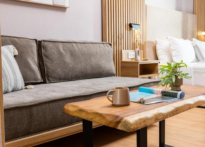 Apart Otel Petra Nera Skiathos, Philian &