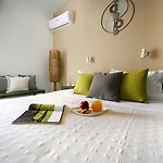 Petra Nera Skiathos, Philian & Aparthotel Skiathos Town