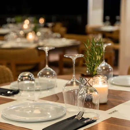 Petra Nera Skiathos, Philian & Апарт-отель Скиатос