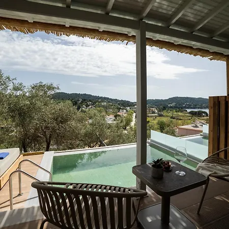 Petra Nera Skiathos, Philian & Апарт-отель