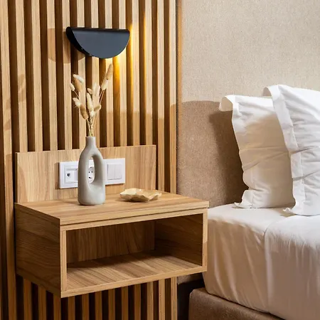 Petra Nera Skiathos, Philian & 4*