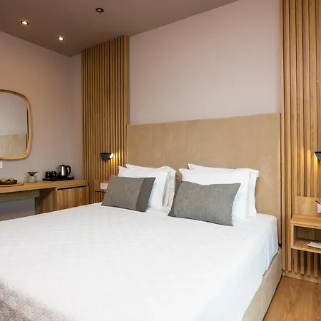 Petra Nera Skiathos, Philian & Aparthotel 4*
