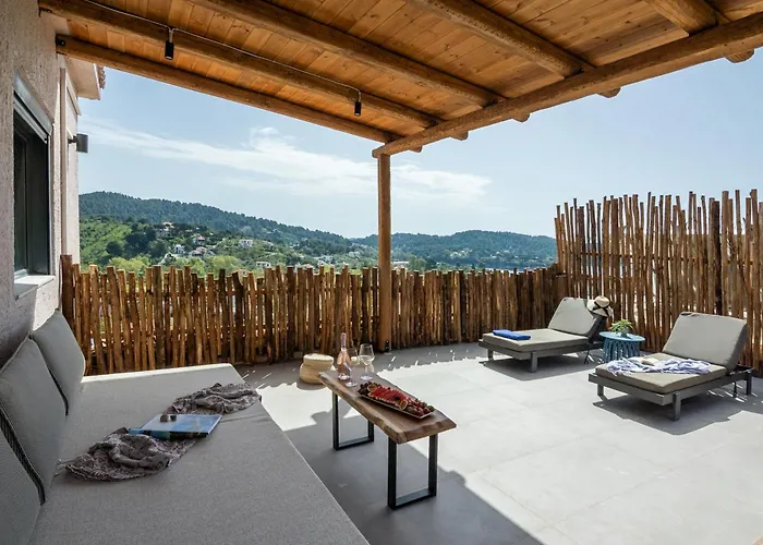 Petra Nera Skiathos, Philian & 4* Skiatos