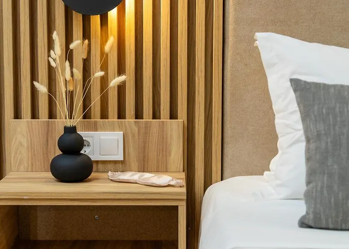 Petra Nera Skiathos, Philian & Hotel apartamentowy